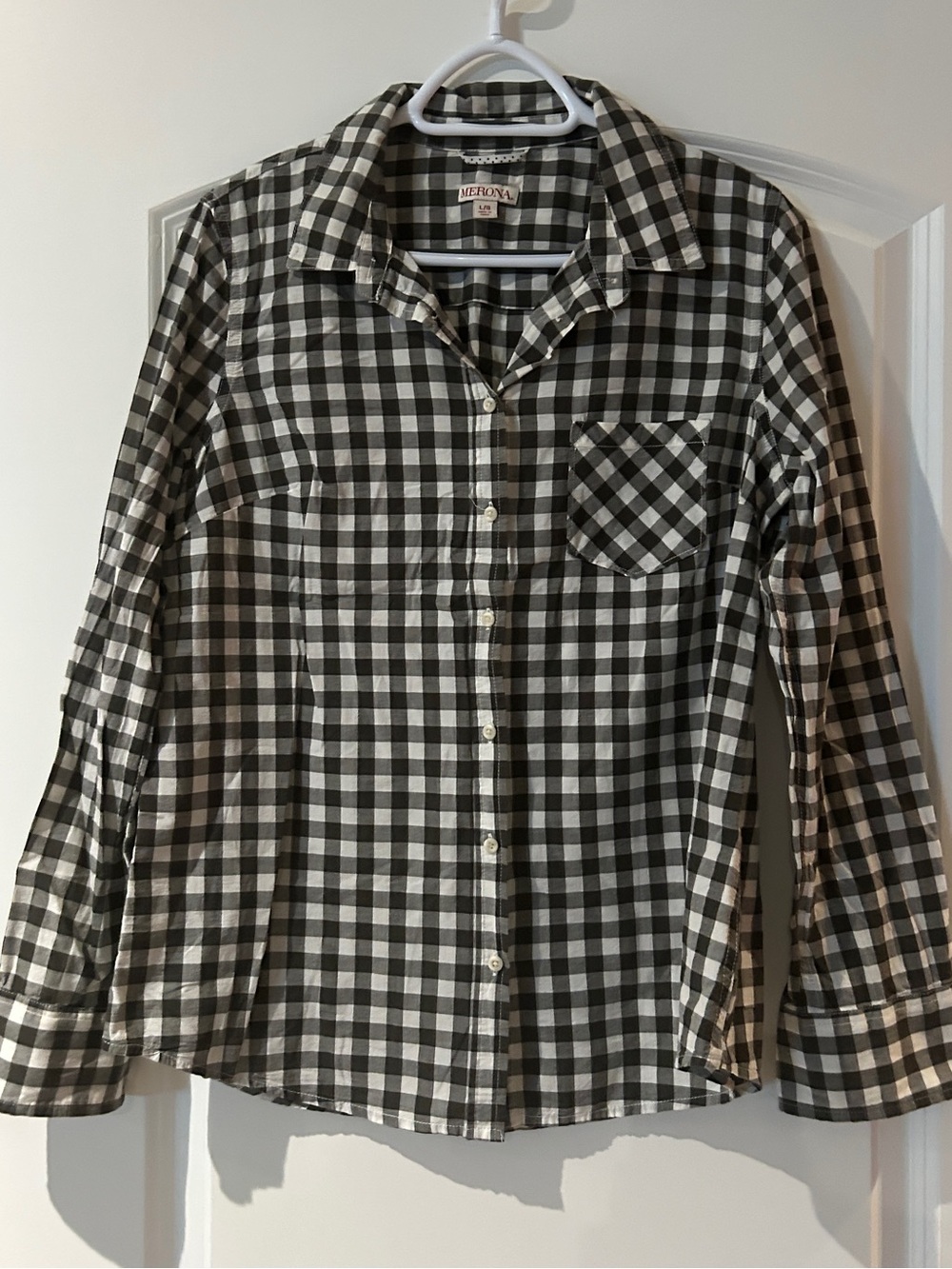 100% Cotton Merona Black and White Gingham Button-Down Shirt